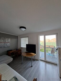 Prenajmem samostatnú izbu v rodinnom dome - 3