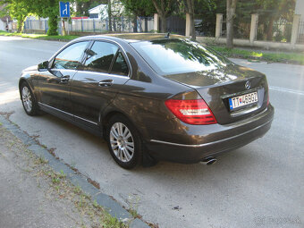 Mercedes-Benz C Trieda Sedan 220 CDI Blue Elegance - 3