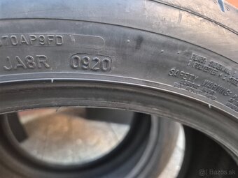 Predam Dunlop 235/45 R18 - 3