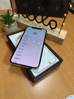 iPhone 12 Pro 256Gb všetko funguje, stav batérie 78% - 3