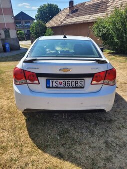 Chevrolet cruze 2011 - 3