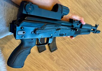 Kalashnikov MK-104 - 3