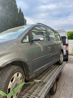 Rozpredám VW Touran 1.9 TDI 77 kw BLS - 3