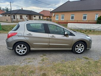 Predám Peugeot 308, 1.6HDI, 66kw,rok výroby 2010, najazdenýc - 3