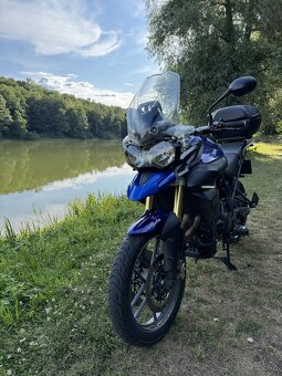 Triumph tiger 800 - 3