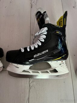 TOP STAV BAUER SUPREME KORCULE M4 VEĽKOSŤ 5,5 fit2 - 3