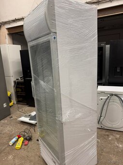 Preskleňena chladnička - 3