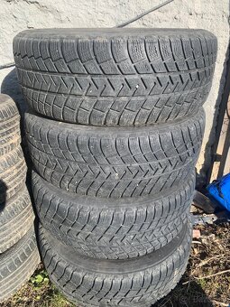 Eletróny Mercedes 235/60 r17 - 3