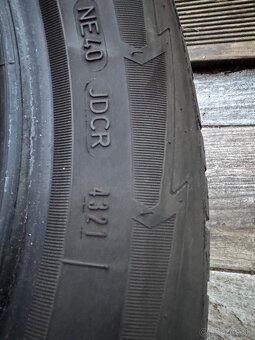225/50 R17 GoodYear zimne - 3