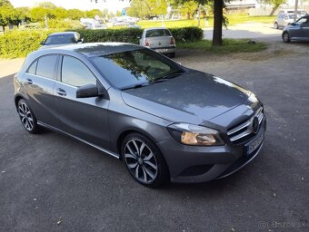 Mercedes Benz A - 3