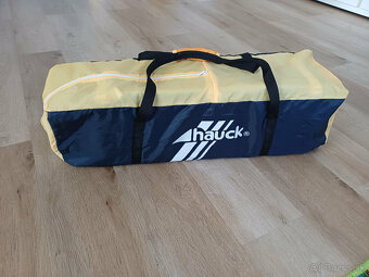 CESTOVNÁ POSTIEĽKA: HAUCK - 3