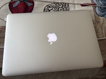 Predám Macbook PRO 15” - 3
