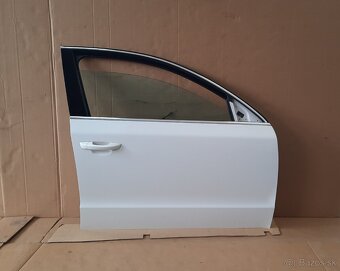 dvere Superb 2 pravé - LF9E 9P9P - 3