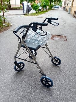 Choditko/rolator pre seniorov - 3