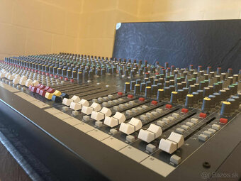 Soundcraft LX7 II 32 vsupový - 3