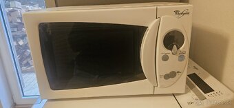 Mikrovlnka Whirlpool - 3