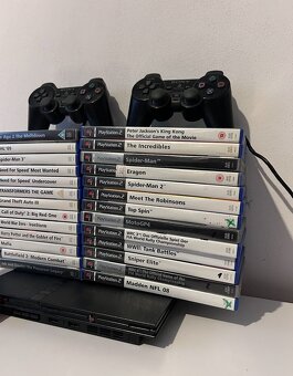 Herná konzola - Sony PlayStation 2 + 2 Ovladače A 26 Hier - 3