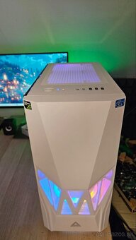 Herný PC • i7 8700 • GTX 1080 Ti 11GB • 16GB - 3
