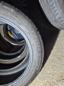 Michelin primacy 4 215/50 r17 - 3