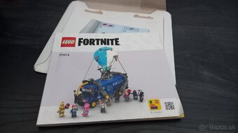 Lego Fortnite Battle Bus 77073 - 3
