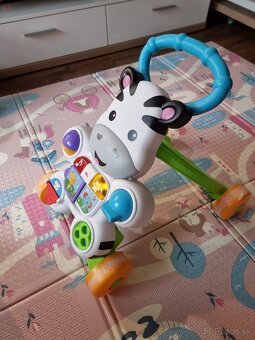 Chodítko drevené a plastové hracie - 3