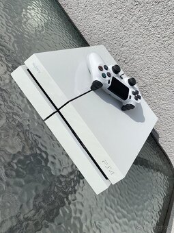 PlayStation 4 na 500GB biela herná konzola - 3
