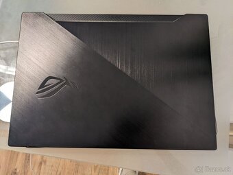 ASUS ROG Zephyrus G15 - 3