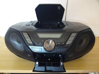Predam znackovy radiomagnetofon Philips - 3