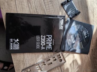 Asus z390a + intel i7 9700 - 3