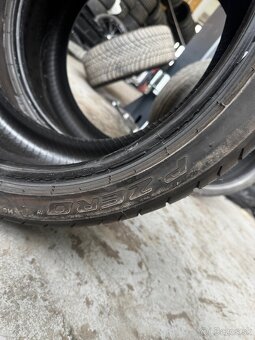 Pirelli P-Zero 275/35 R20 - 3