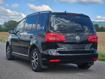 Volkswagen Touran, 1,6 TDI DSG 2011 - 3
