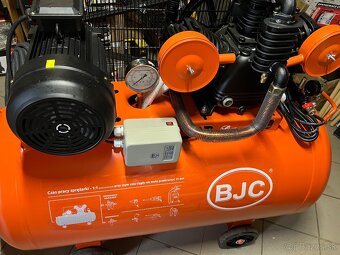 Olejový kompresor 350L BJC - 3