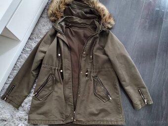 Bunda s kapucňou M/L - 3