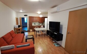 Príjemný 2 izbový byt v Dúbravke - 3