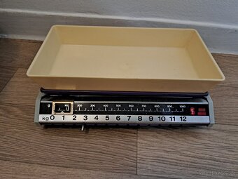 Retro váhy - 3