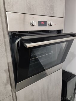 Vstavaná elektricka rúra Mora - 3