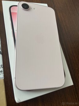 Iphone 17e novy  256GB - 3