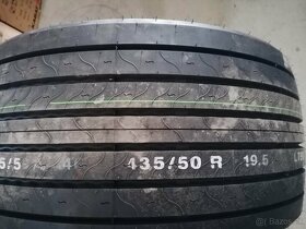 435/50 R19,5 Kumho KLT03 160J - 3