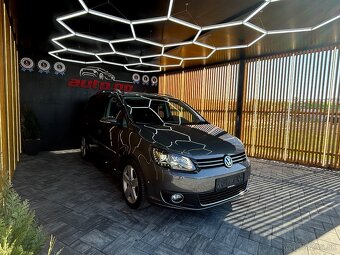 Volkswagen Touran 2.0 TDI Highline DSG 7Miest. - 3