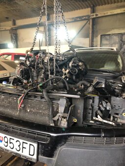 Rozpredam Volvo XC90  D5. 120kw - 3