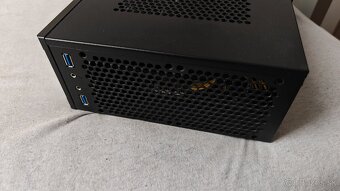 Predam mini ITX PC - bez HDD - 3