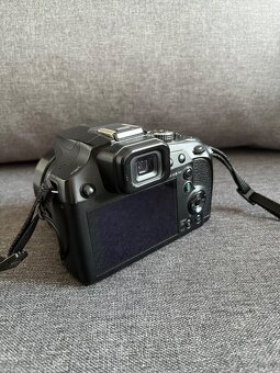 Panasonic Lumix DC FZ82 - 3