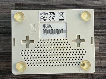 Mikrotik Routerboard hEX lite RB750r2 - 3
