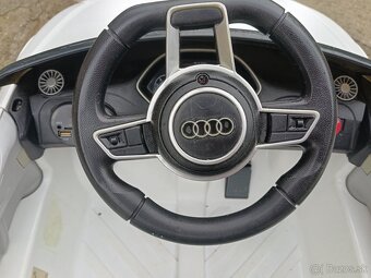Elektricke auto Audi quatro - 3