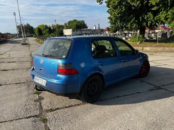 Golf 4 - 3