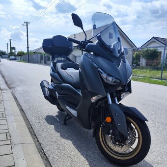 Yamaha x Max 400 - 3