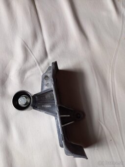 tlmic , kladka , rameno - 3