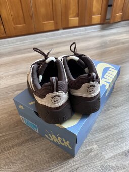 Nike Zoom Field Jaxx x Travis Scott - 3