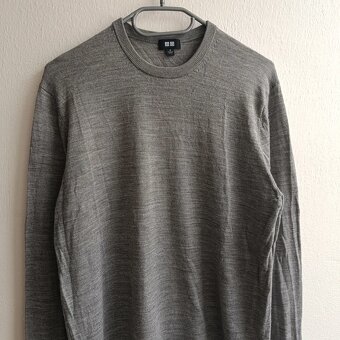 Uniqlo 100% vlnený sveter s okrúhlym výstrihom tenký svetrík - 3