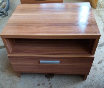 Nočné stolíky - 3